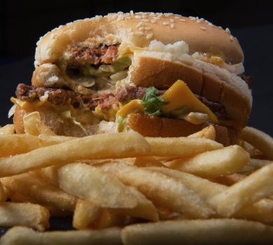Big Mac, per comprarlo servono 22 minuti di lavoro (negli Usa) o 6 ore (in India)
