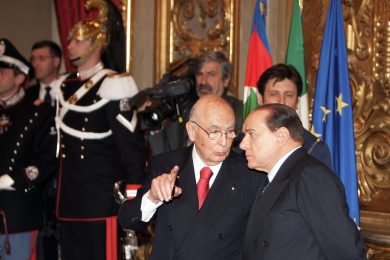La nota di Re Giorgio, il bivio di Berlusconi