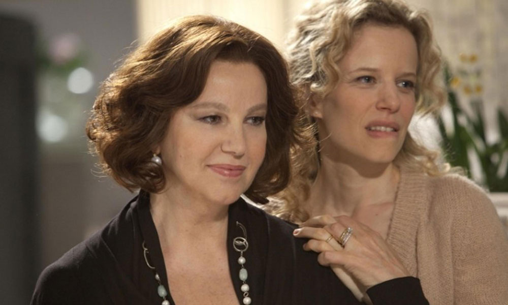 Da “Una mamma imperfetta” al prequel di “Una grande famiglia”: web e tv a braccetto Da “Una mamma imperfetta” al prequel di “Una grande famiglia”: web e tv a braccetto