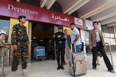 “Bombe liquide”, torna la psicosi del terrorismo di Al Qaeda