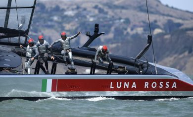 Luna Rossa vince gara 1 (nel silenzio assoluto)