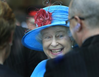 Dio salvi la Regina dalla Terza Guerra Mondiale