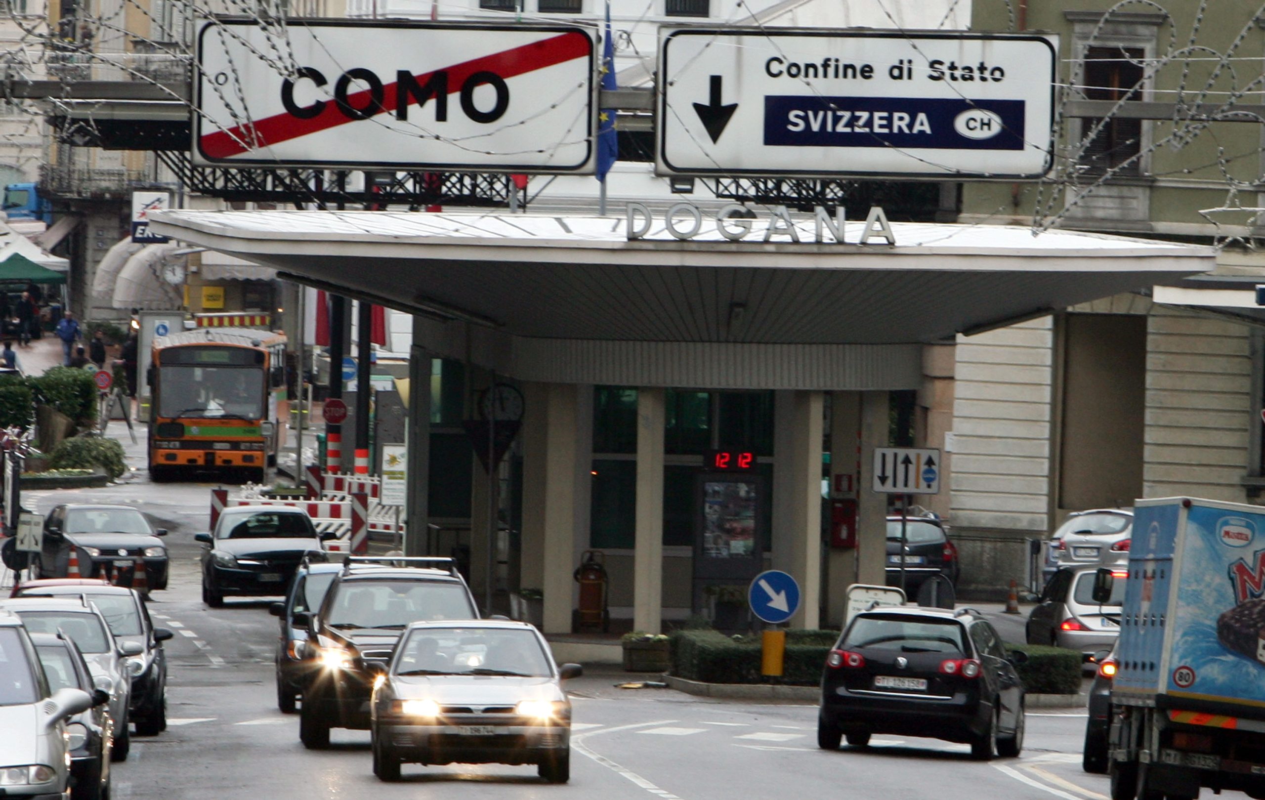Come trasferire un’azienda in Svizzera in cinque mosse Come trasferire un’azienda in Svizzera in cinque mosse