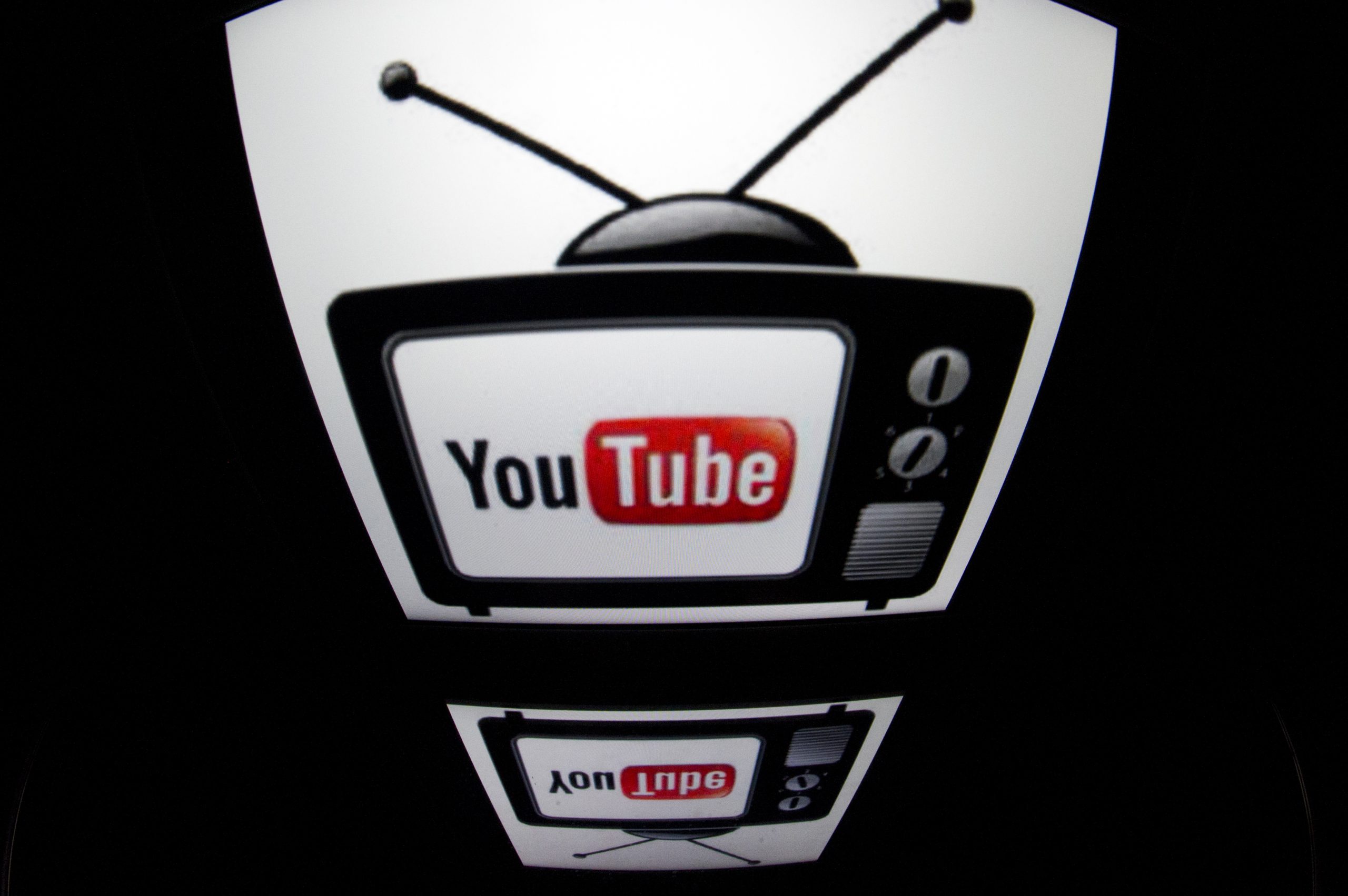 YouTube cambia i commenti: entra la cerchia di Google+