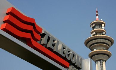 Telecom Italia, svendita in salsa italiana