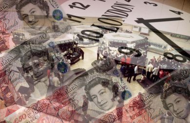 Sterline inglesi, la moneta diventa di plastica