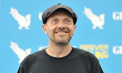 Max Pezzali si racconta in un libro