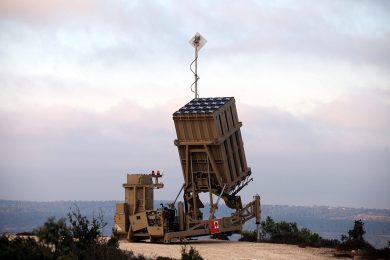 L’Iron Dome a Gerusalemme e altre foto del giorno, 9.9.2013