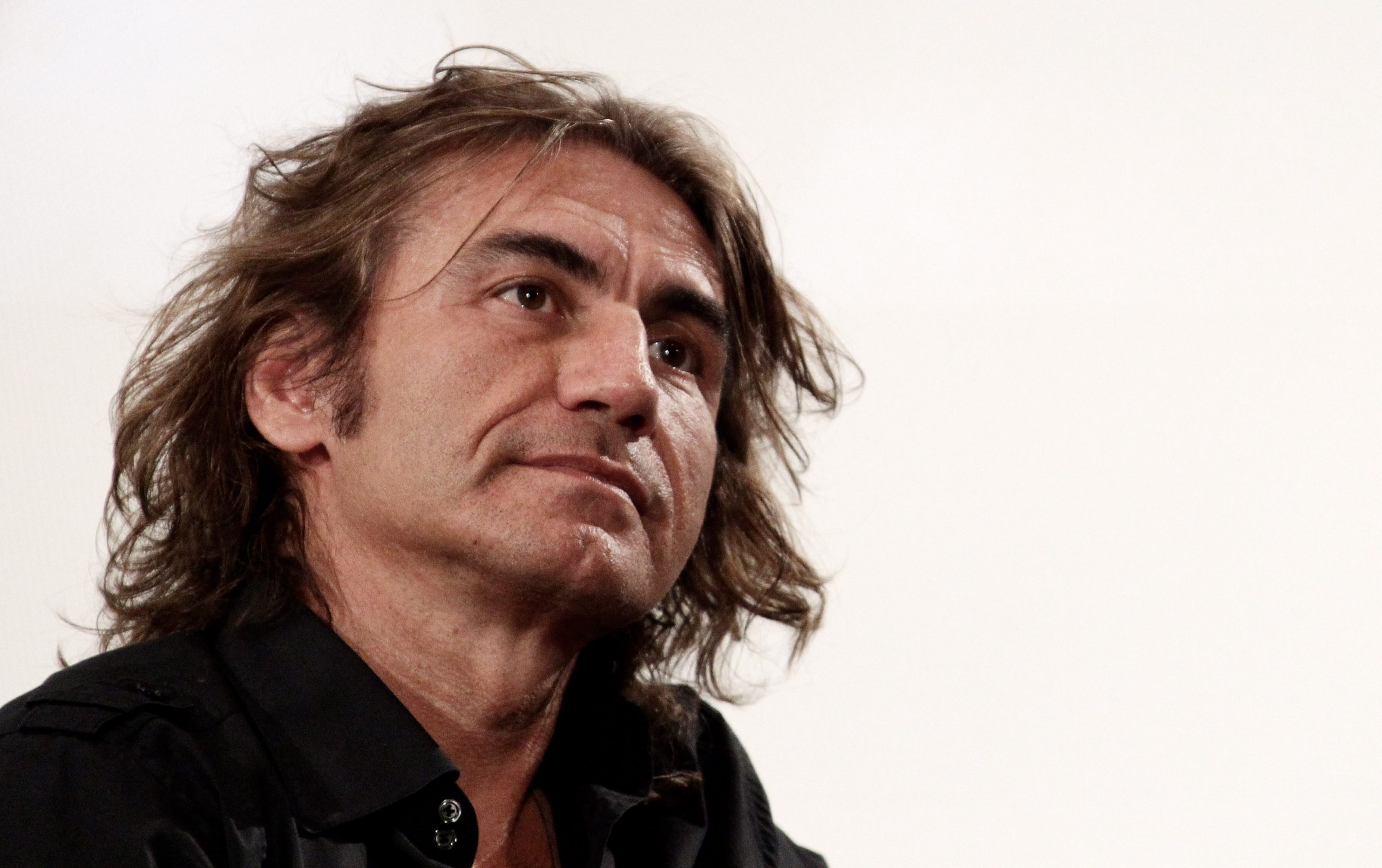 Ligabue: esce Il sale della Terra – Video Ligabue: esce Il sale della Terra – Video