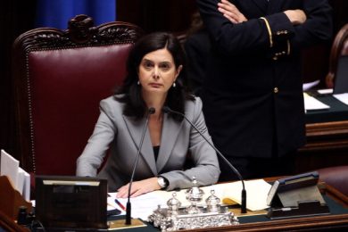 Tutte le metamorfosi di Laura Boldrini