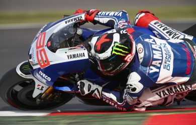 MotoGp, Gp Silverstone: Lorenzo firma il miracolo su Marquez