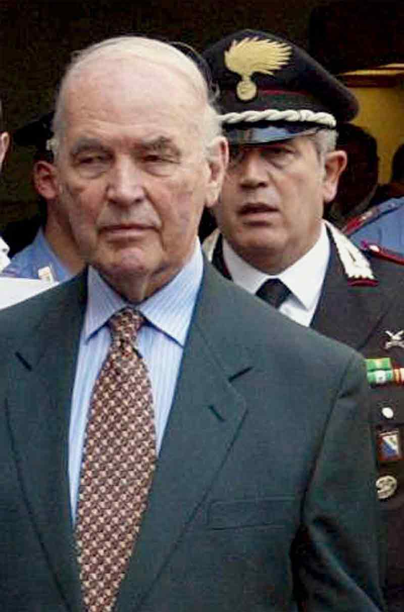 Ritratto di boia con interno