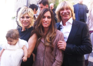 Battesimo “affollato” per Maria, la figlia di Carmen Russo ed Enzo Paolo Turchi