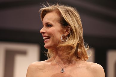 Niente autografi per Eva