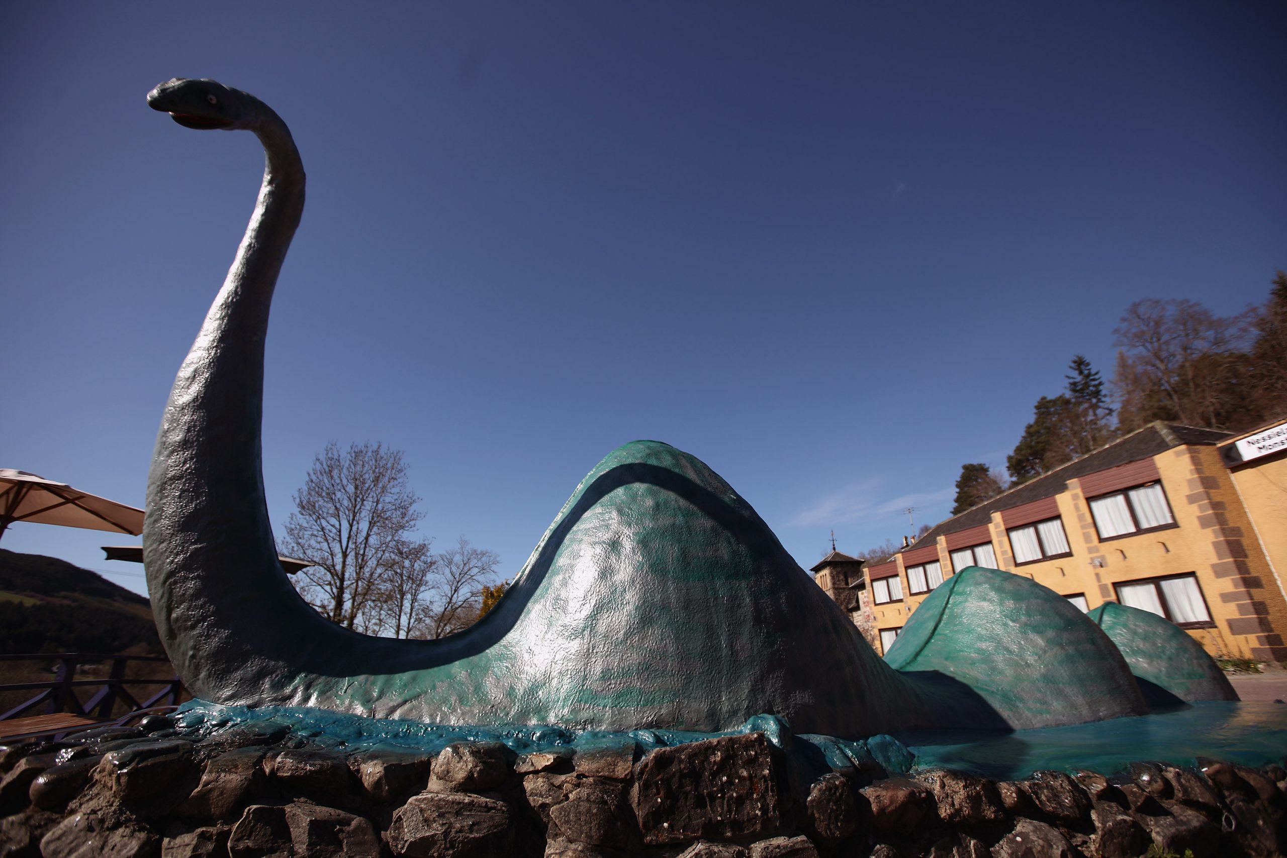 A Loch Ness è guerra sul mostro A Loch Ness è guerra sul mostro