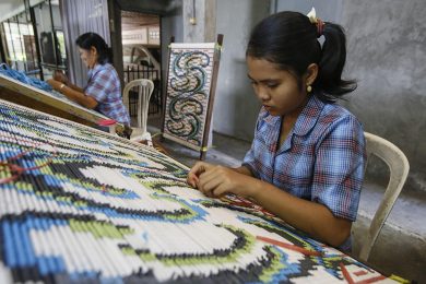 L’arte della tessitura a Bali