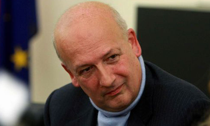 Sandro Bondi: La pacificazione è morta Sandro Bondi: La pacificazione è morta