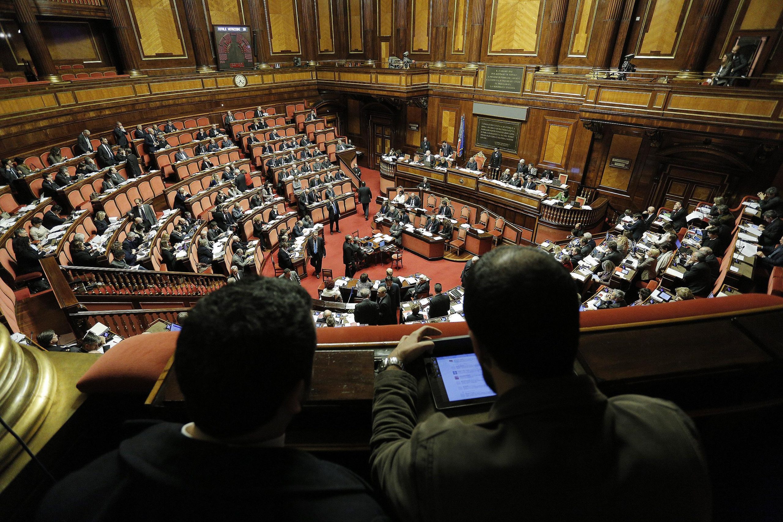 Il Senato ha votato la decadenza di Berlusconi Il Senato ha votato la decadenza di Berlusconi
