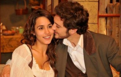 Ascolti 24/11: “Il segreto” in versione serale fa volare Canale 5