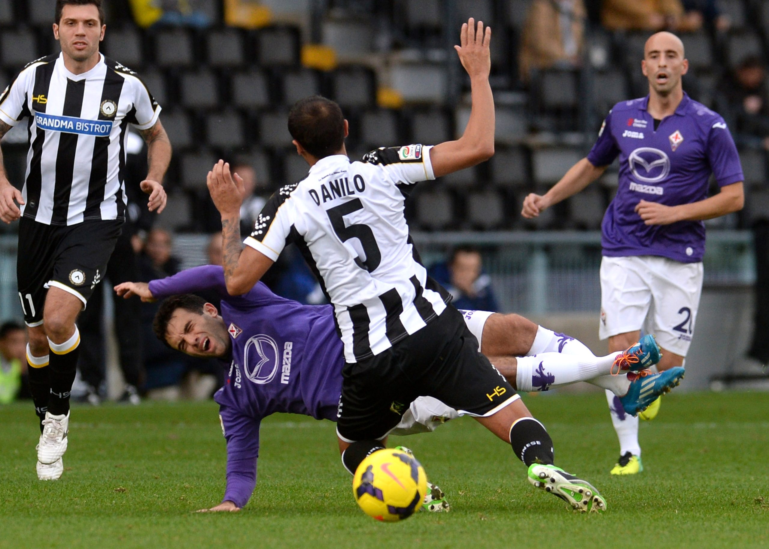 13° giornata – Fiorentina manca un rigore su Rossi, su Llorente c’era il penalty