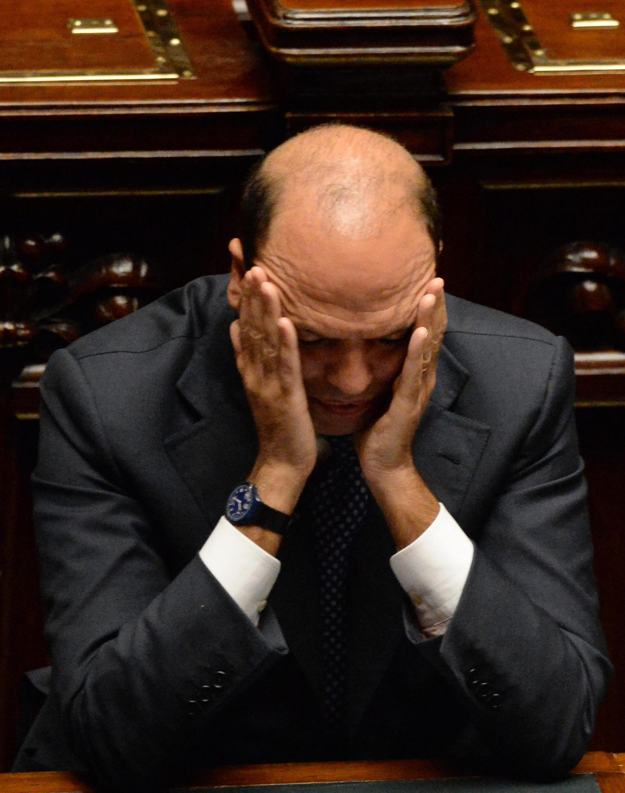 Alfano-Berlusconi, trattativa ad oltranza