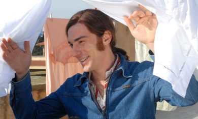 L’ultima ruota del carro, con Elio Germano la storia piccola e grande d’Italia