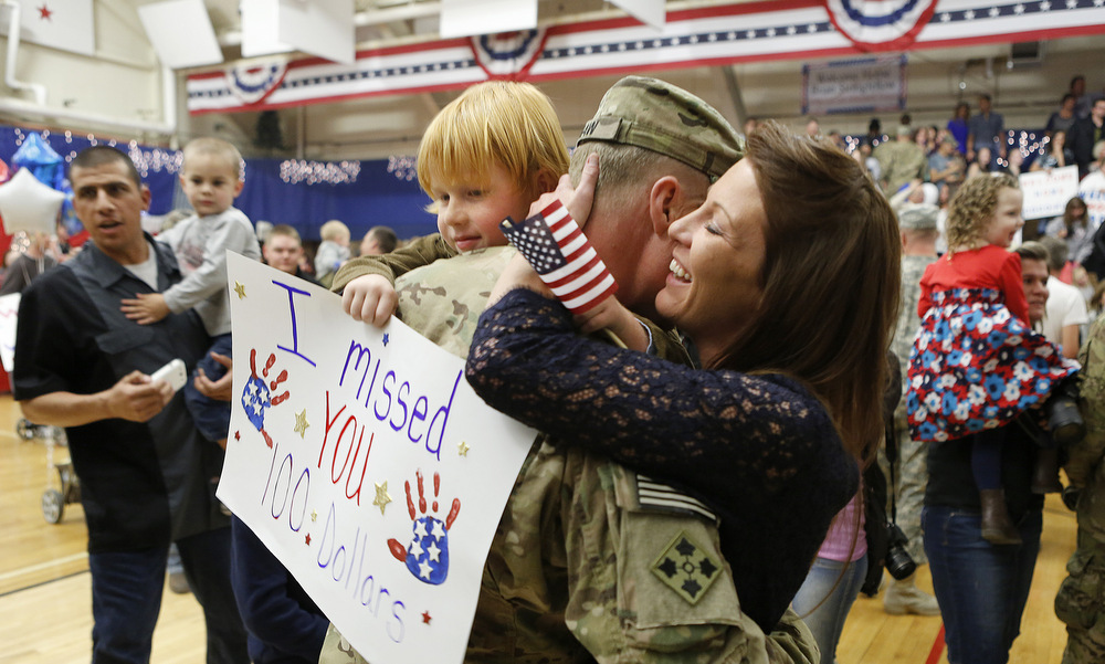 15 modi per tornare a casa (a sorpresa) dalla guerra 15 modi per tornare a casa (a sorpresa) dalla guerra