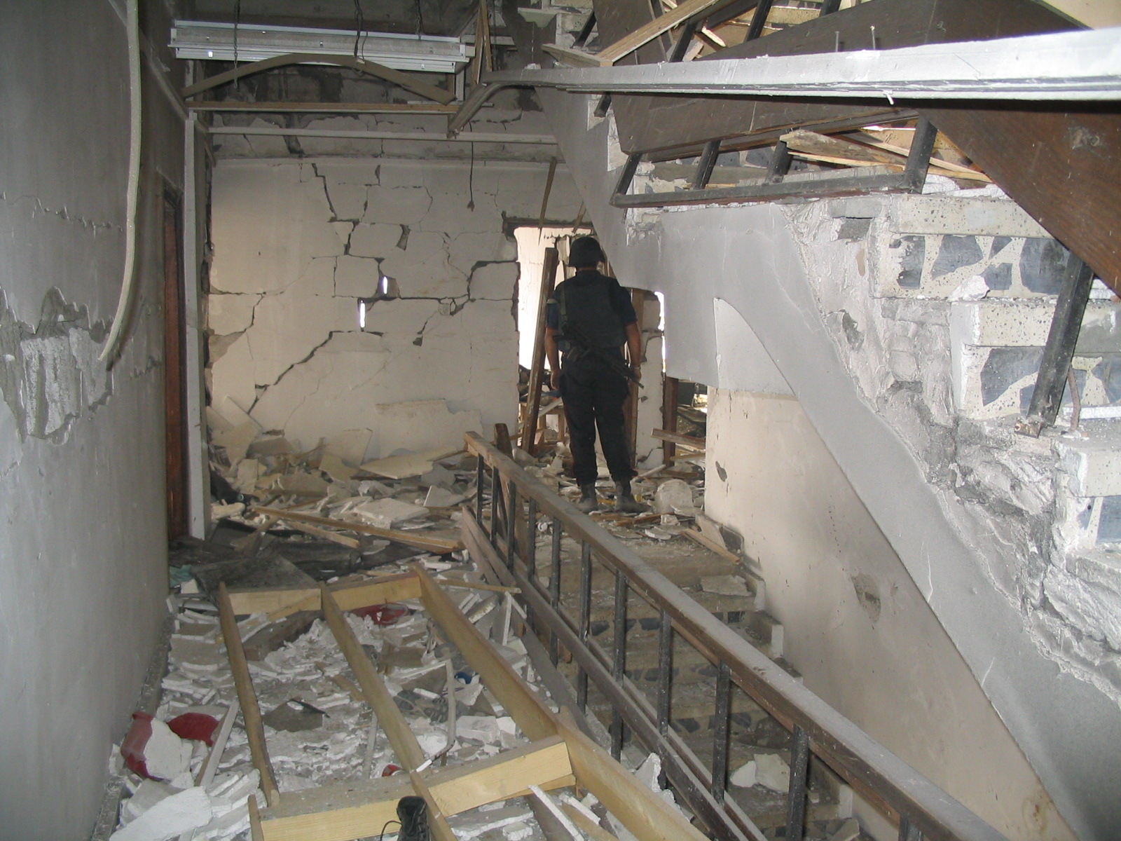 Nassiryia, il gen. Scalas: “Le parole dell’On. Corda peggio del tritolo” Nassiryia, il gen. Scalas: “Le parole dell’On. Corda peggio del tritolo”