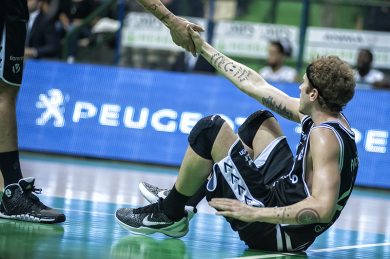 Basket: Bologna supera Milano, 45 punti di Green per Sassari