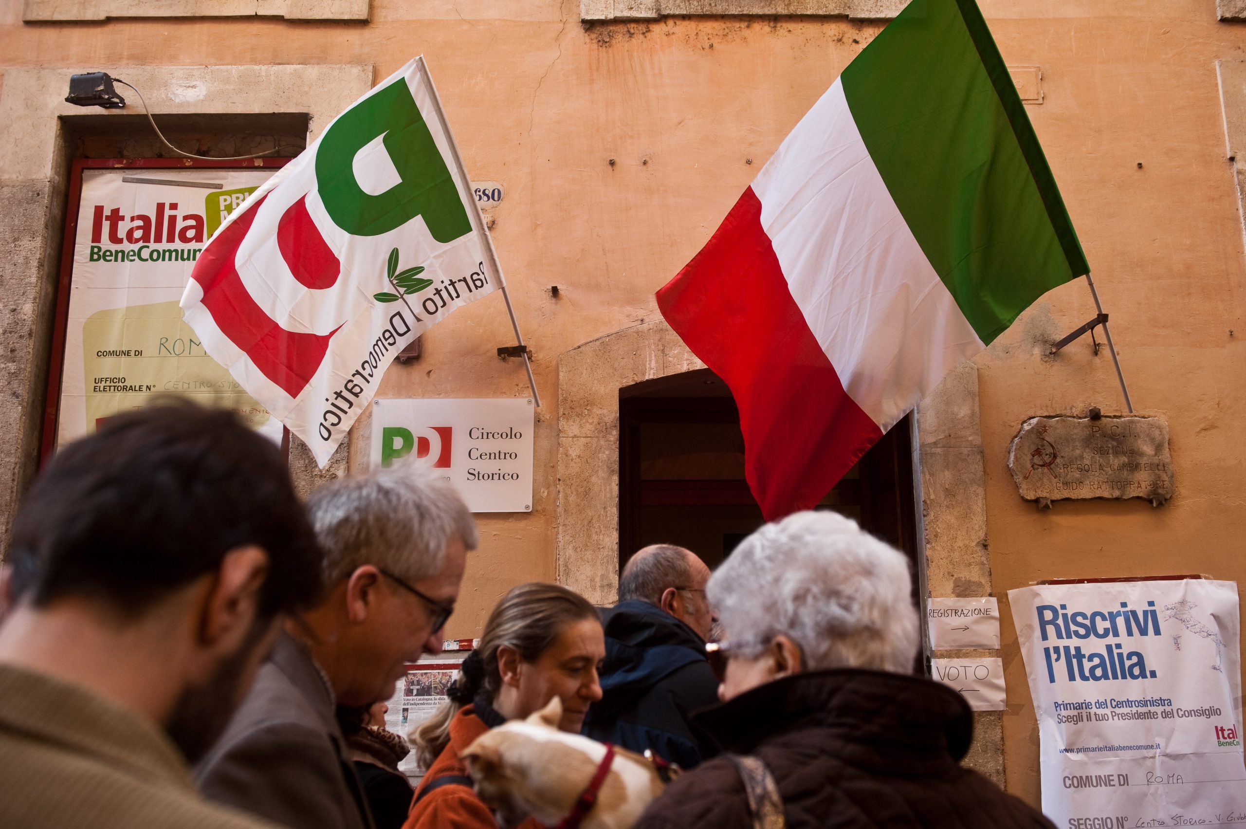 Il Pd e il mercato romano delle tessere Il Pd e il mercato romano delle tessere