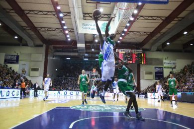 Siena saluta Hackett da capolista