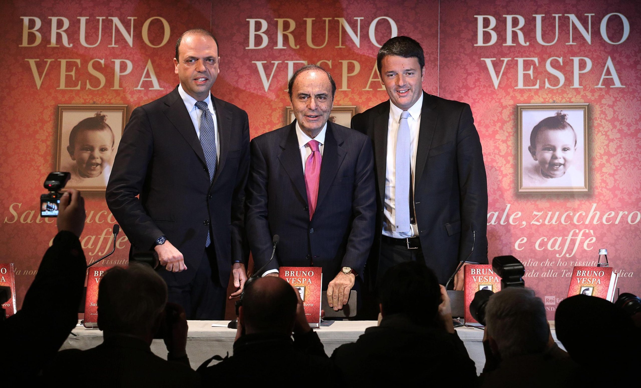 Renzi parla ad Alfano perché Letta intenda