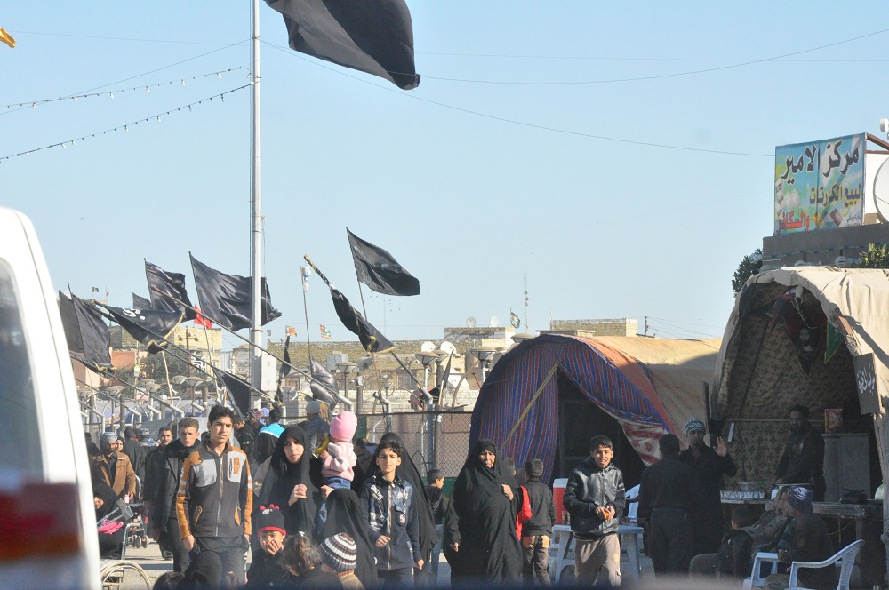 In pellegrinaggio con gli sciiti verso Kerbala, sfidando il terrorismo In pellegrinaggio con gli sciiti verso Kerbala, sfidando il terrorismo