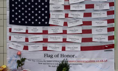 La strage di Newtown, un anno dopo