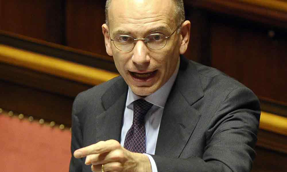 Fiducia al governo delle strettissime intese