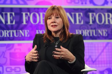 Chi è Mary Barra, la donna al volante di GM