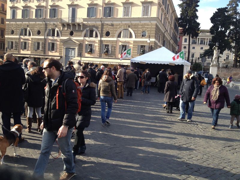 Primarie Pd: vince Matteo Renzi