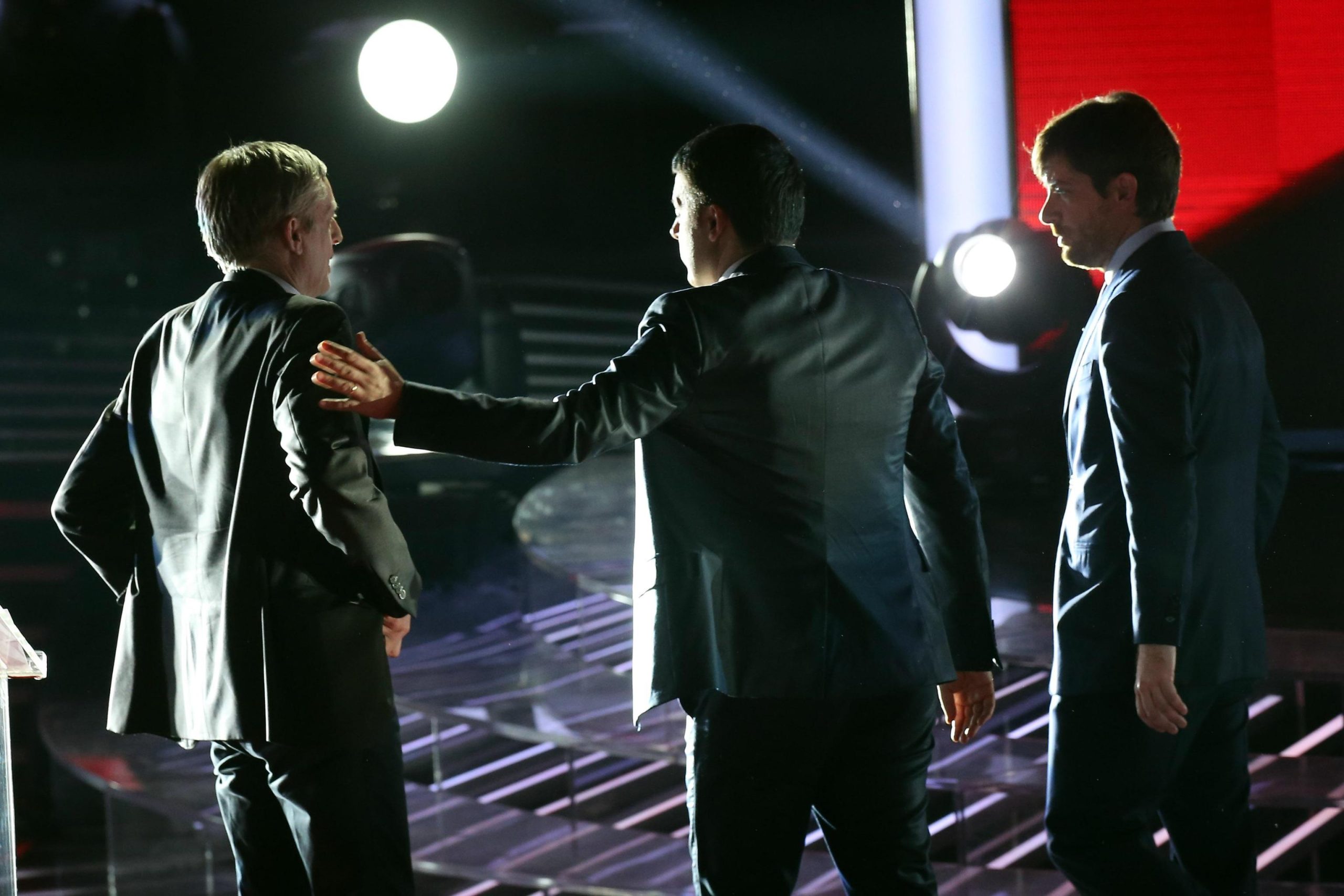 Primarie Pd: per i sondaggi Renzi rischia la vittoria di Pirro