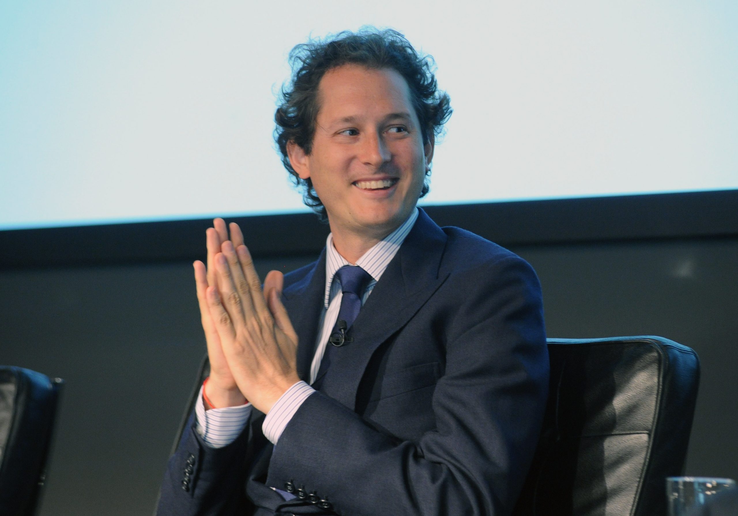 Il “prestito d’onore” di John Elkann è realtà
