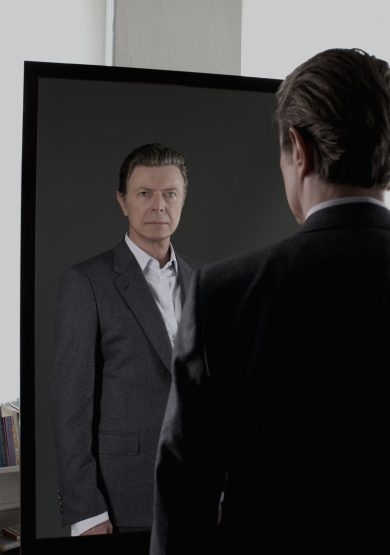 David Bowie, il nuovo video: “I’d rather be high”