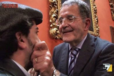 Ascolti 2/12: testa a testa tra Formigli e Del Debbio