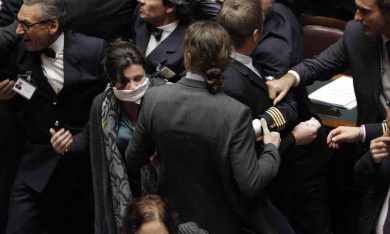 La diretta twitter del ring Montecitorio