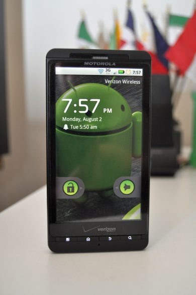 Google cede (parte di) Motorola a Lenovo. I 3 motivi dell’operazione