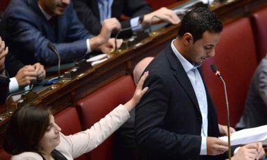 M5S: tutto il potere allo strepito