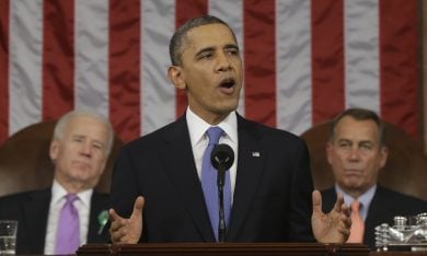 Obama scavalca il Congresso e alza il salario minimo