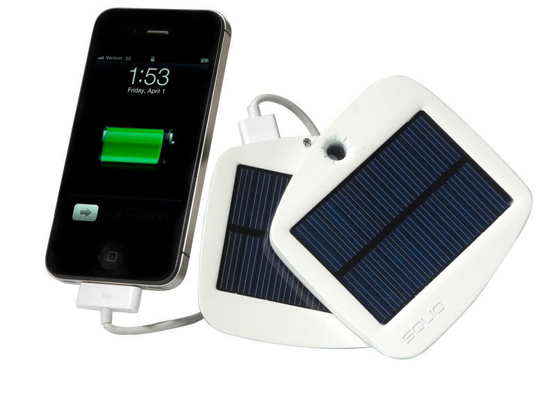 L’iPhone 6 potrebbe funzionare (anche) a energia solare L’iPhone 6 potrebbe funzionare (anche) a energia solare