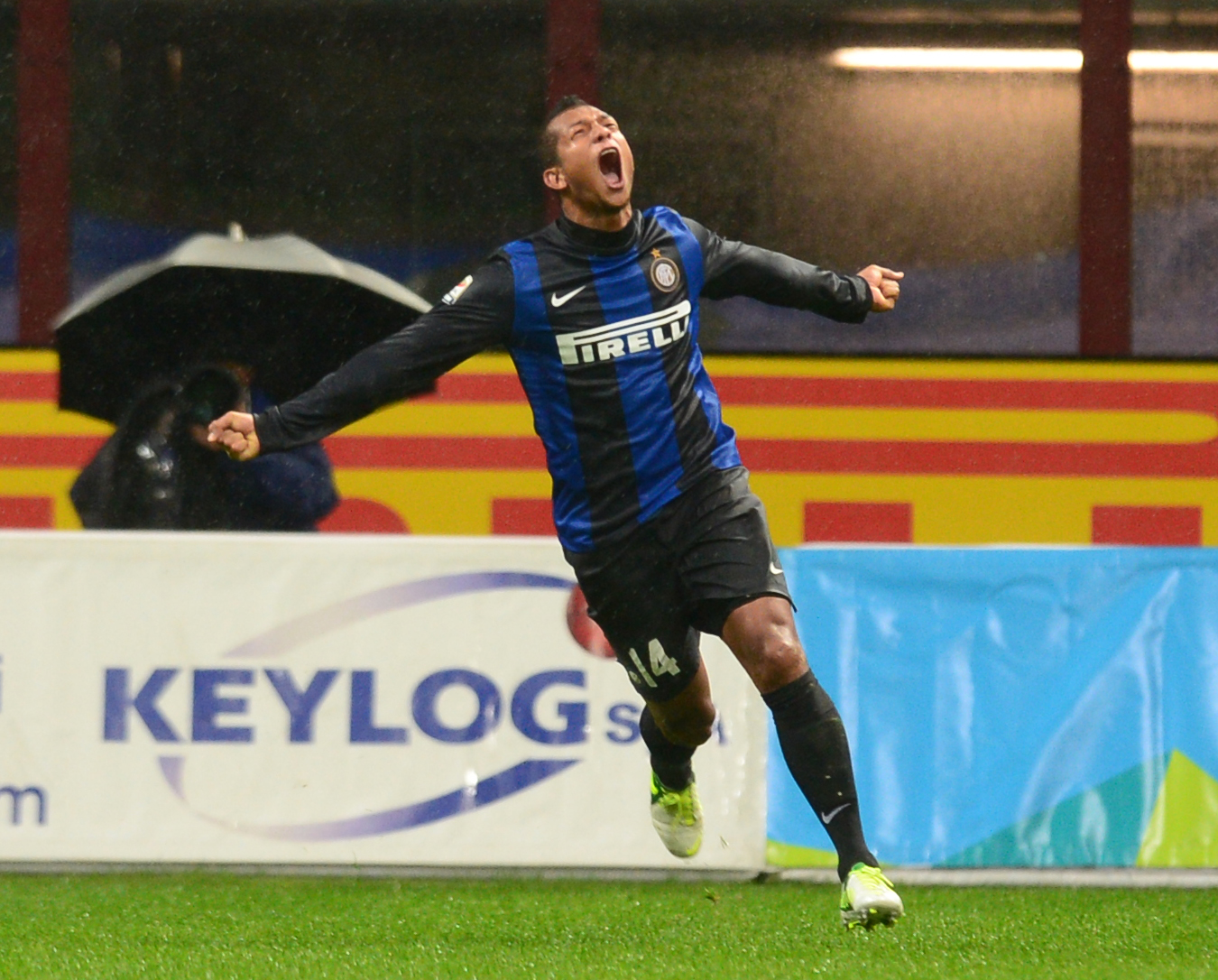 Scambio Vucinic-Guarin: le reazioni su twitter