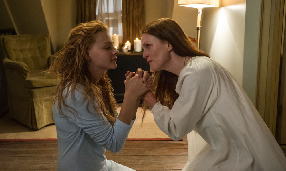 Lo sguardo di Satana – Carrie, il remake: 5 cose da sapere Lo sguardo di Satana – Carrie, il remake: 5 cose da sapere