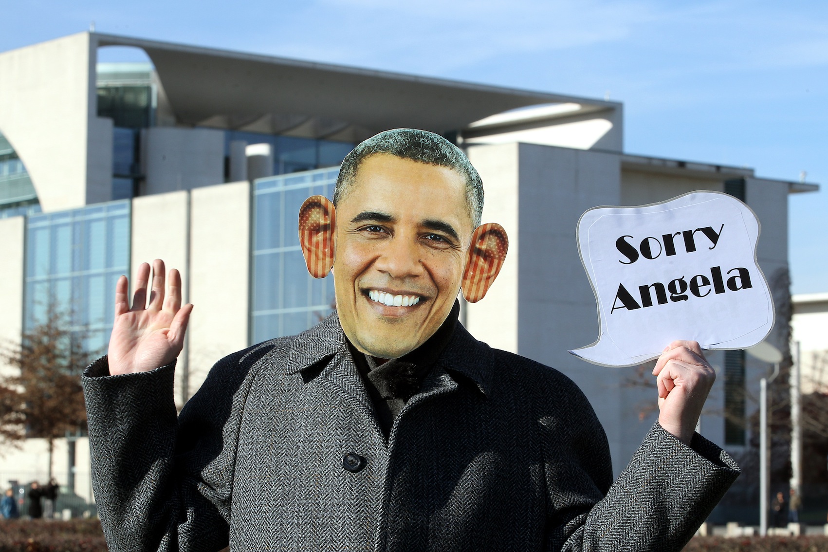 Tranquilli, Obama non smetterà di intercettarvi