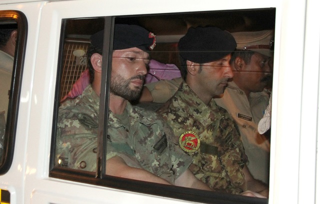 Ecco perché la stampa indiana chiede la pena di morte per i marò Ecco perché la stampa indiana chiede la pena di morte per i marò